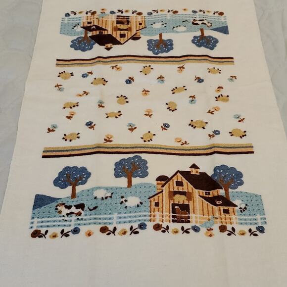 4 vintage kitchen towels - Picture 3 of 5